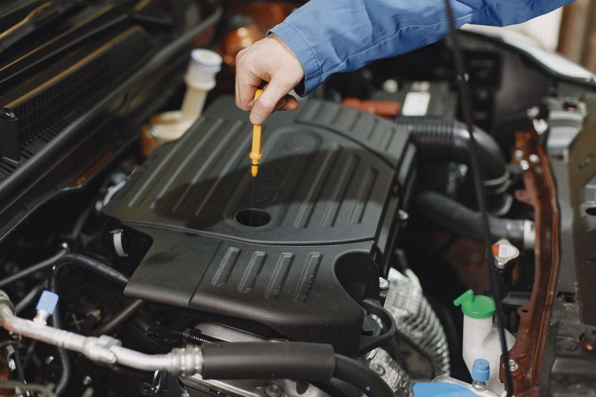 Oil & Maintenance service at Northgate Auto & Fleet